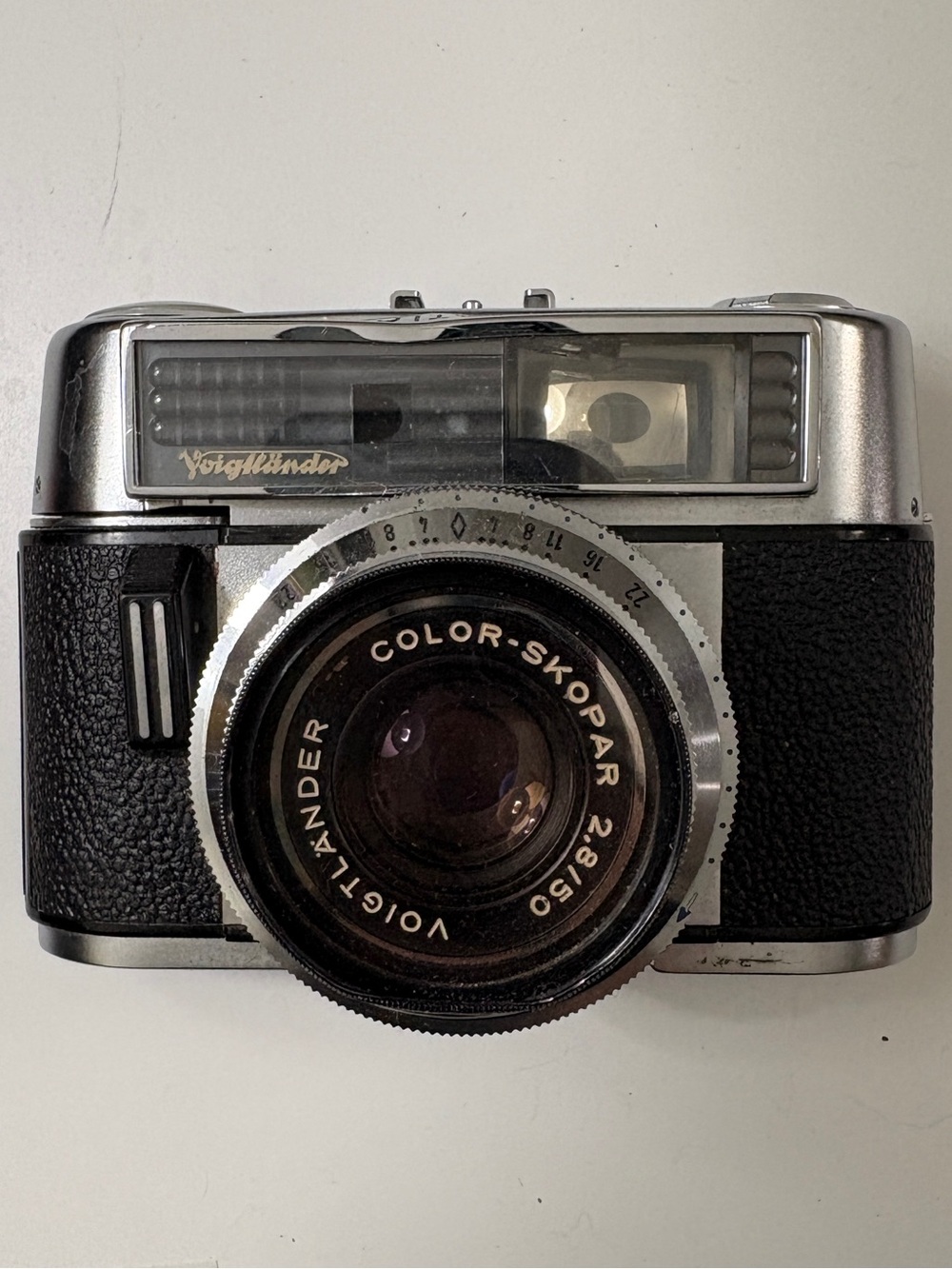 Color-Skopar 2.8/50 Vintage Compact Camera - Black & Silver